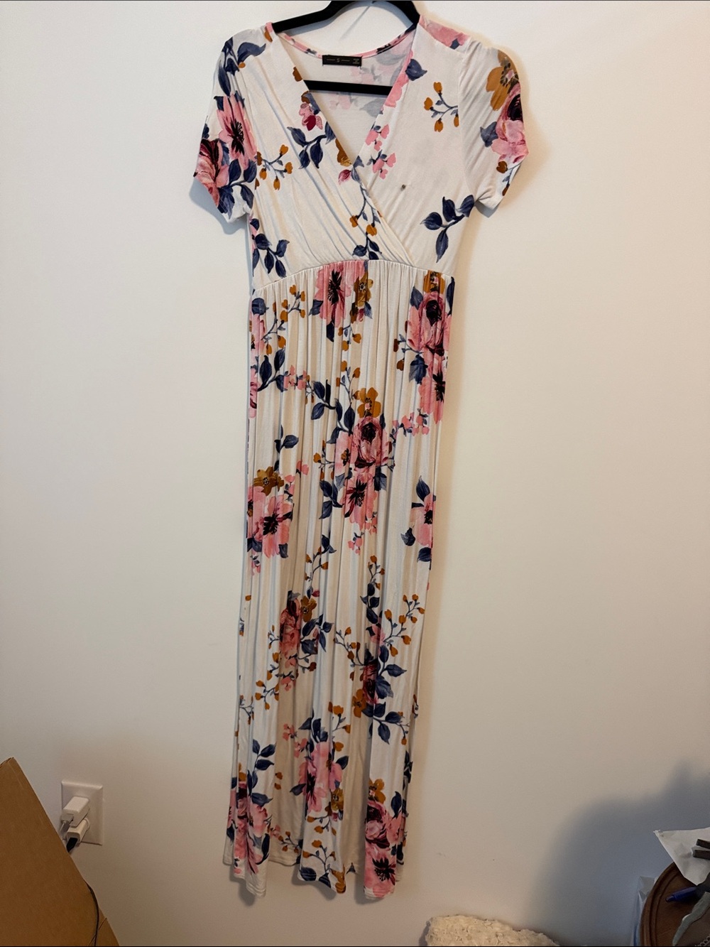Cream Floral V-Neck Maxi Dress with Pink & Navy Blooms